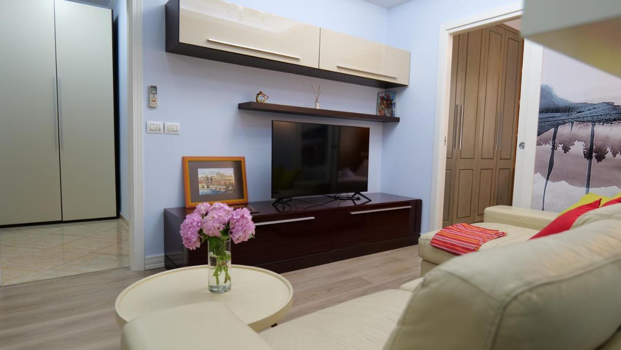Top Location Kristi Apartments 05 Тирана Екстериор снимка