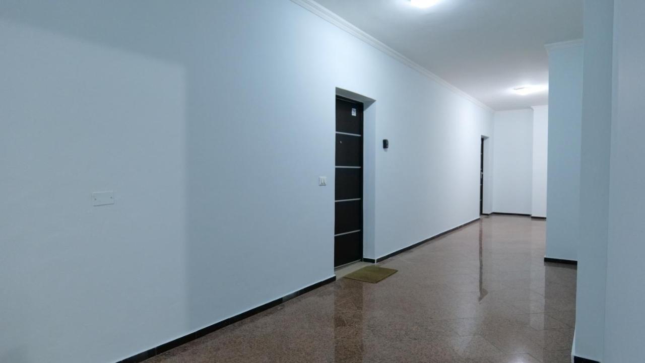 Top Location Kristi Apartments 05 Тирана Екстериор снимка