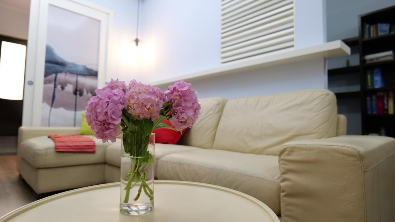 Top Location Kristi Apartments 05 Тирана Екстериор снимка