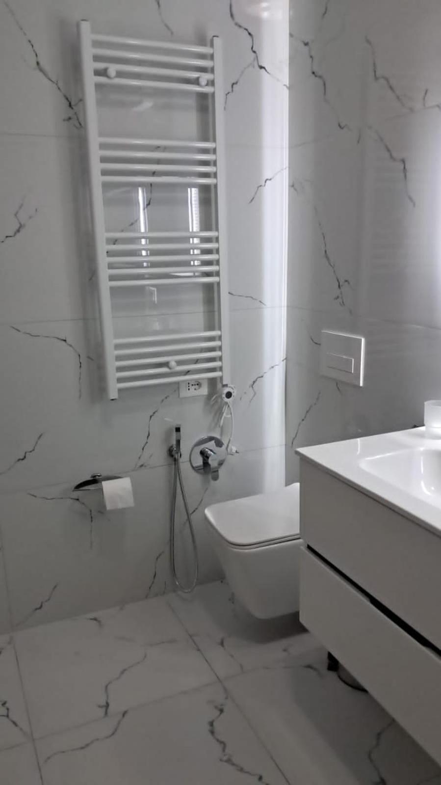 Top Location Kristi Apartments 05 Тирана Екстериор снимка